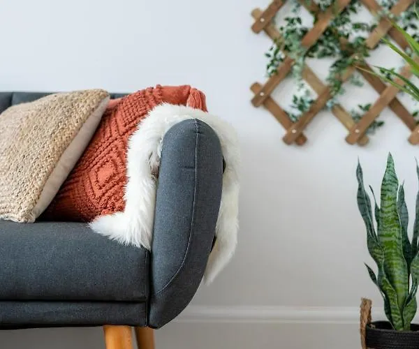 Kandaka-peaceful House 利兹